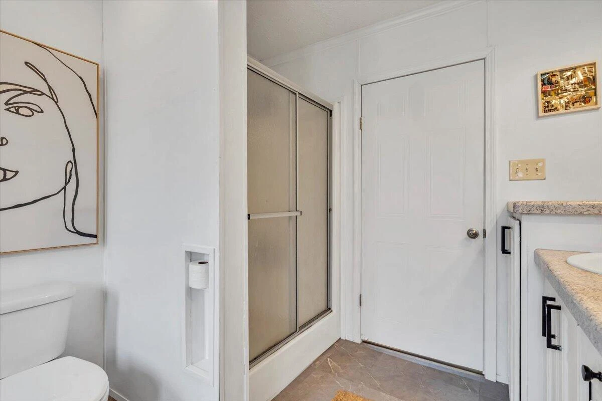 337 Leanor ST - Photo 35