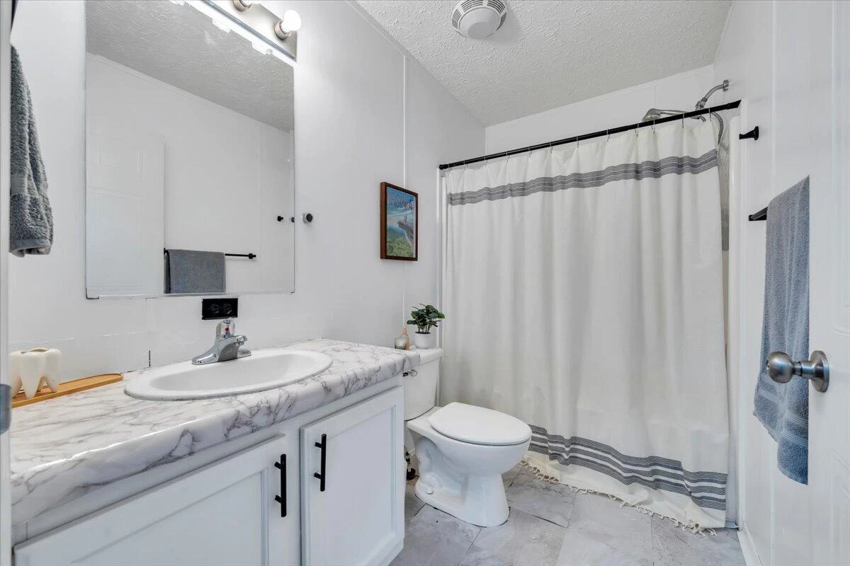 337 Leanor ST - Photo 39