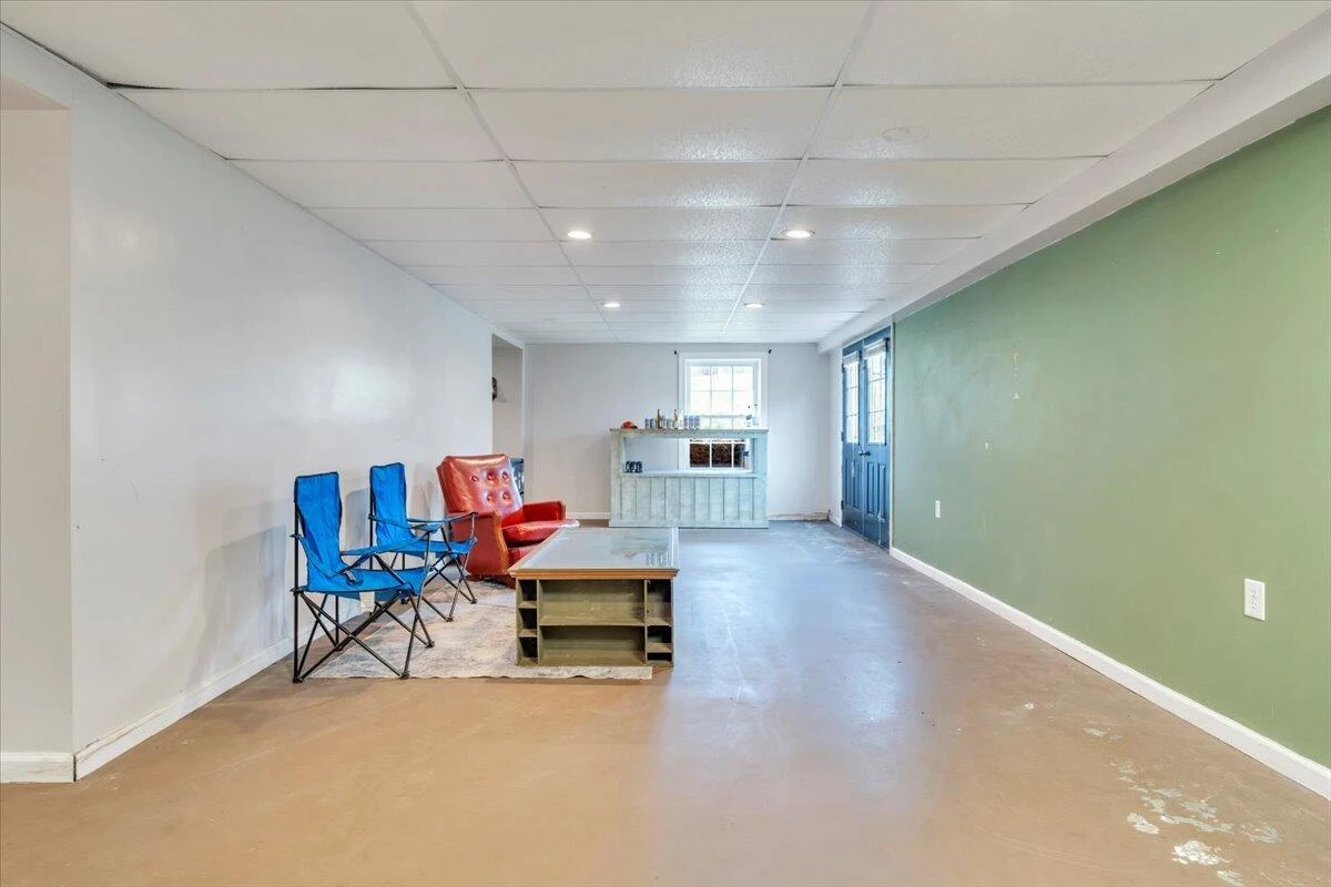 337 Leanor ST - Photo 43