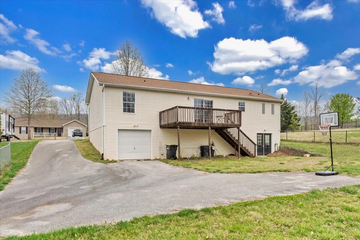 337 Leanor ST - Photo 54