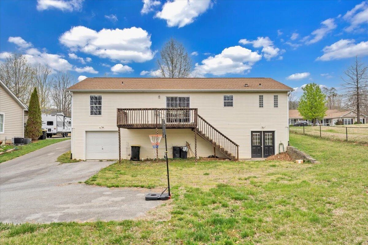 337 Leanor ST - Photo 55