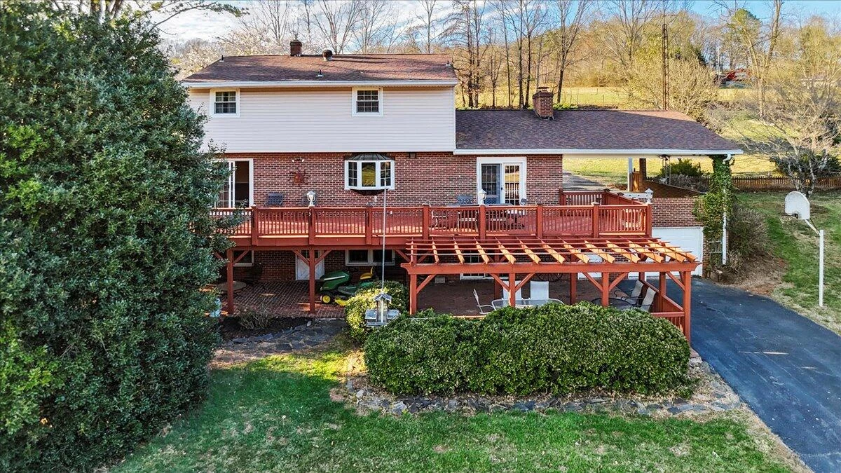 1356 Coopers Cove RD - Photo 129