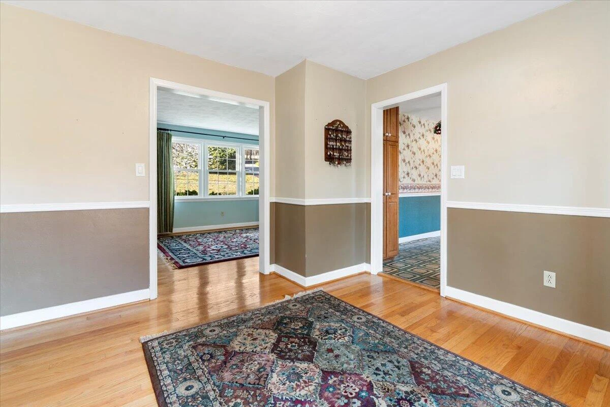 1356 Coopers Cove RD - Photo 136