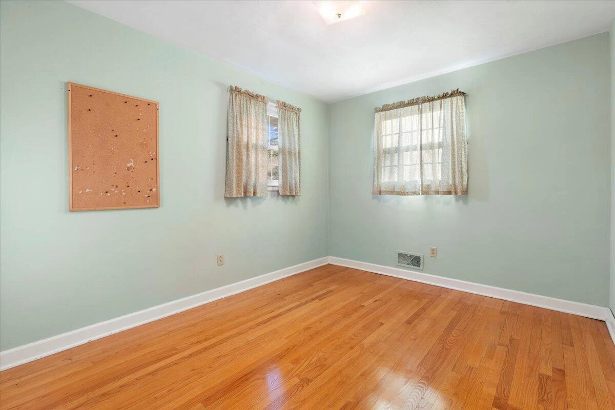 1356 Coopers Cove RD - Photo 153