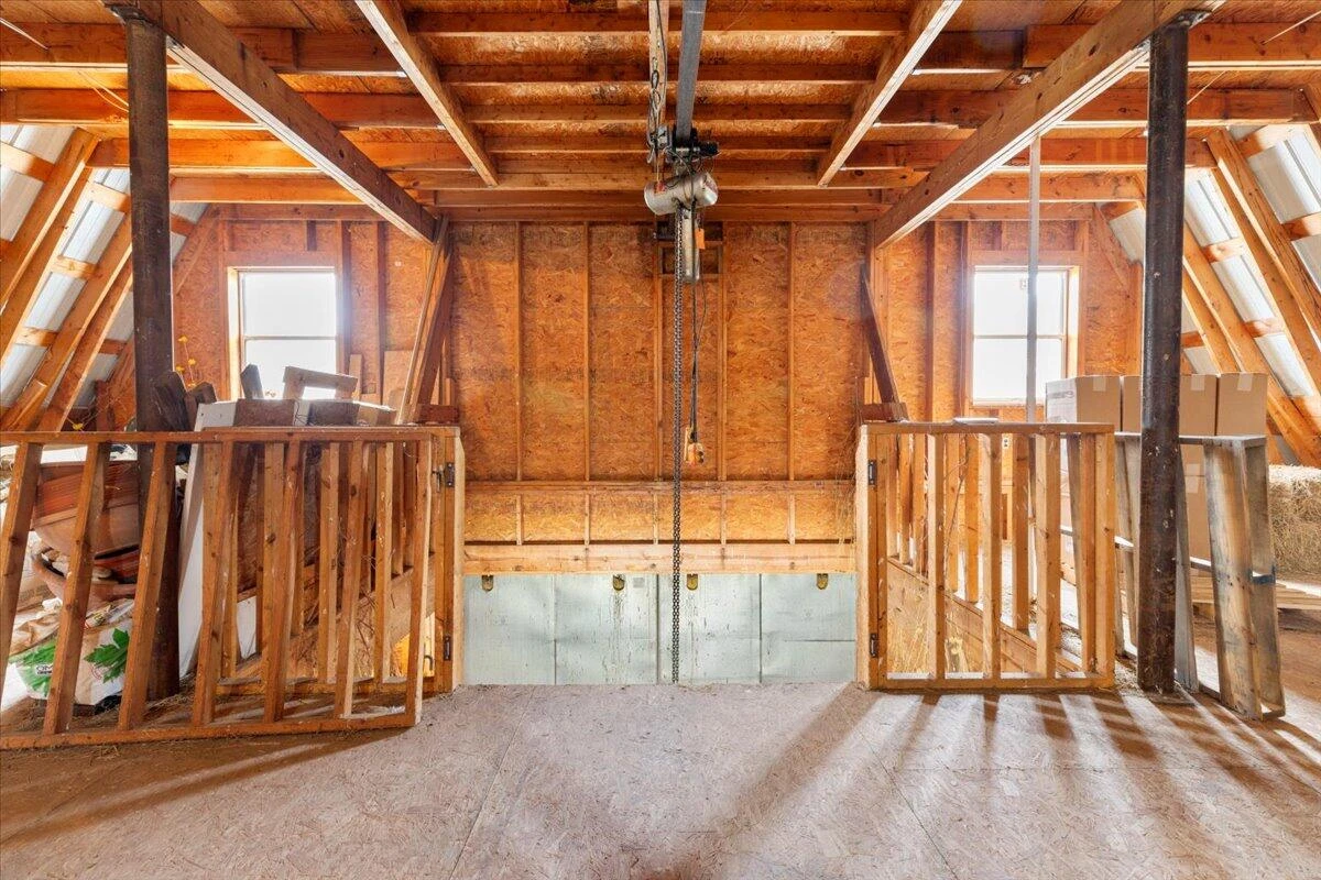 1356 Coopers Cove RD - Photo 23