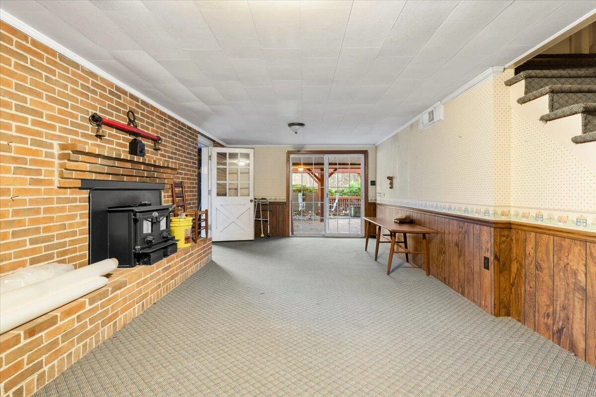 1356 Coopers Cove RD - Photo 172