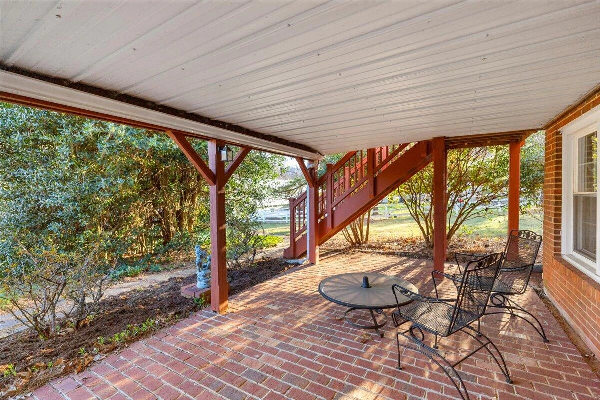 1356 Coopers Cove RD - Photo 177