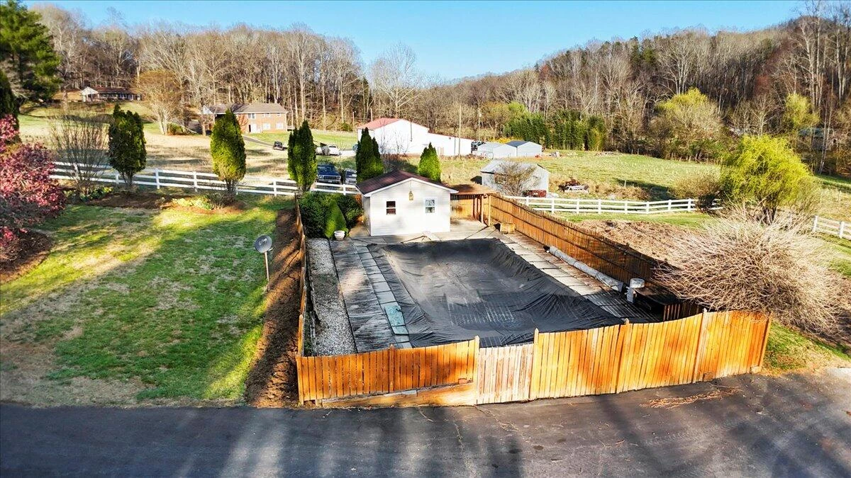 1356 Coopers Cove RD - Photo 178