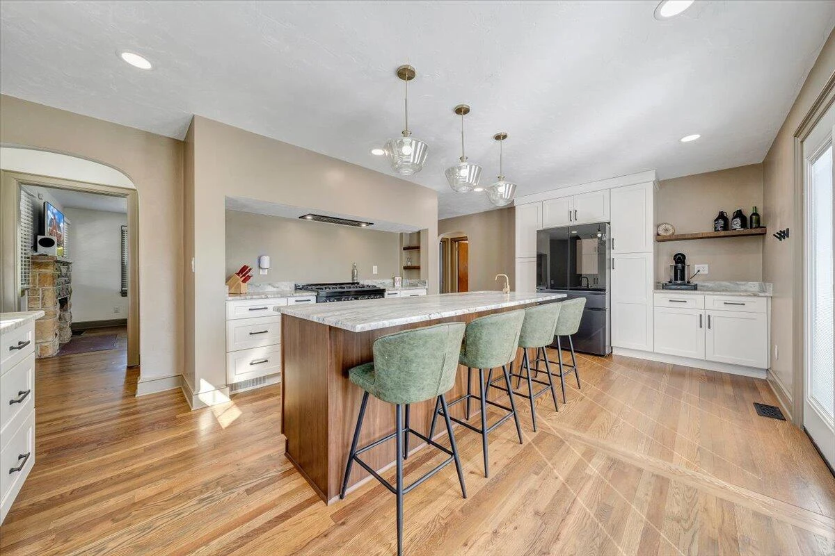 28 Richardson DR - Photo 10