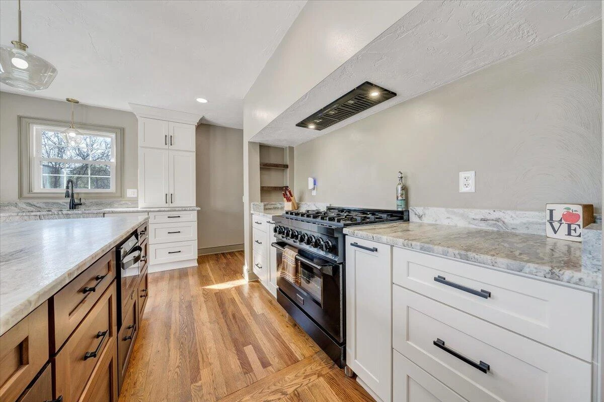 28 Richardson DR - Photo 11