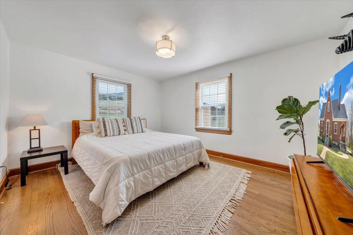 28 Richardson DR - Photo 13