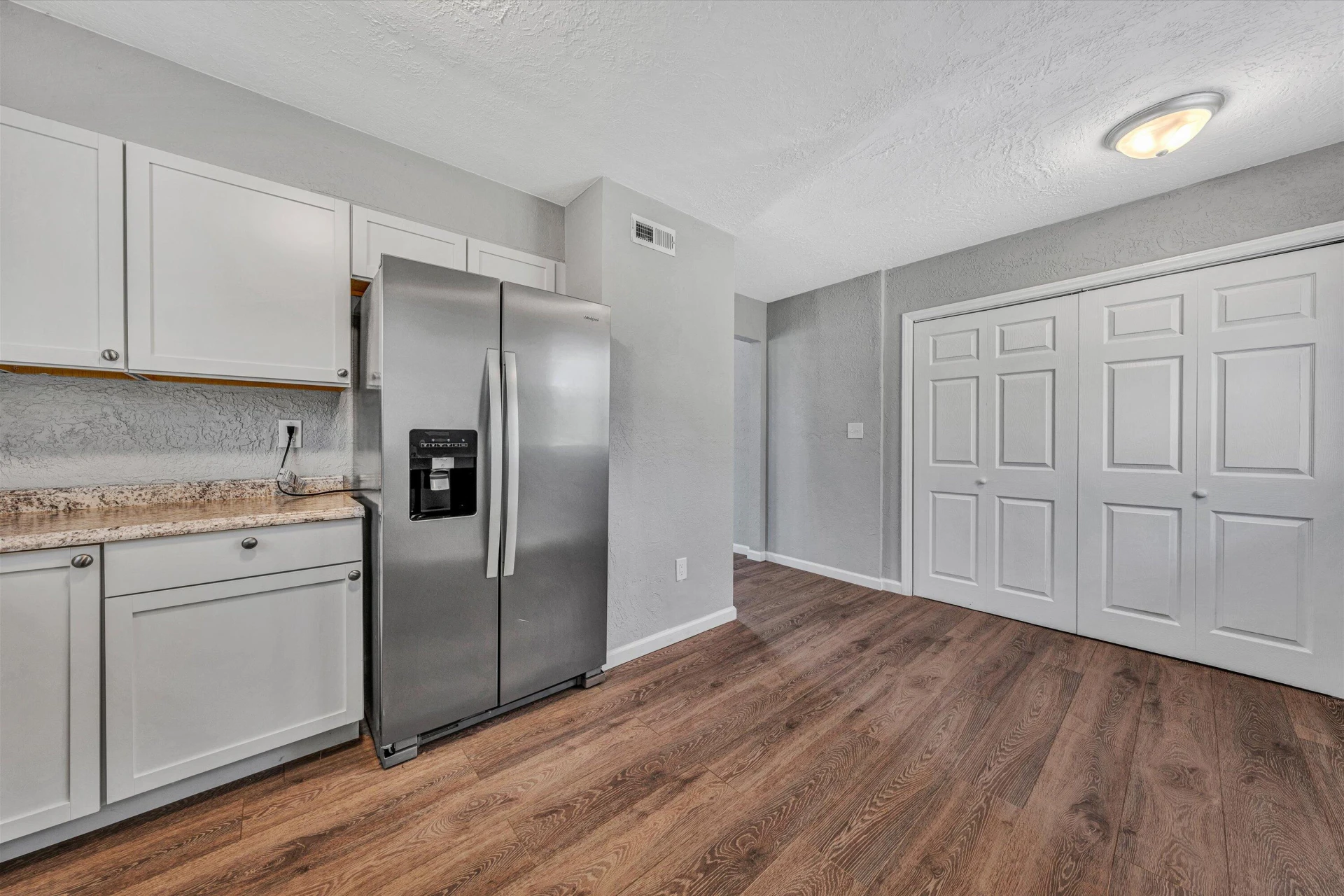 1141 12TH ST - Photo 16