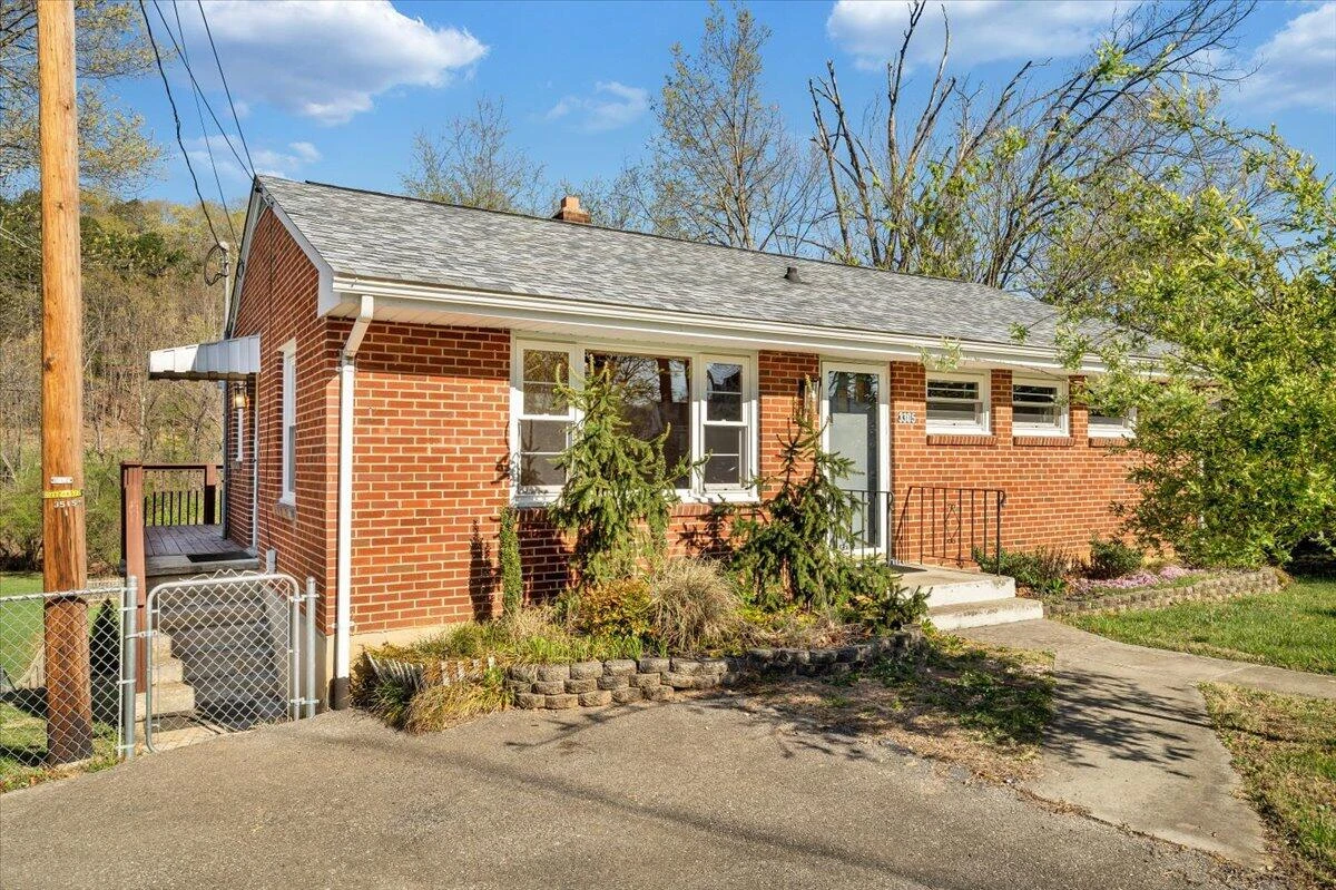 3305 Snead RD - Photo 2