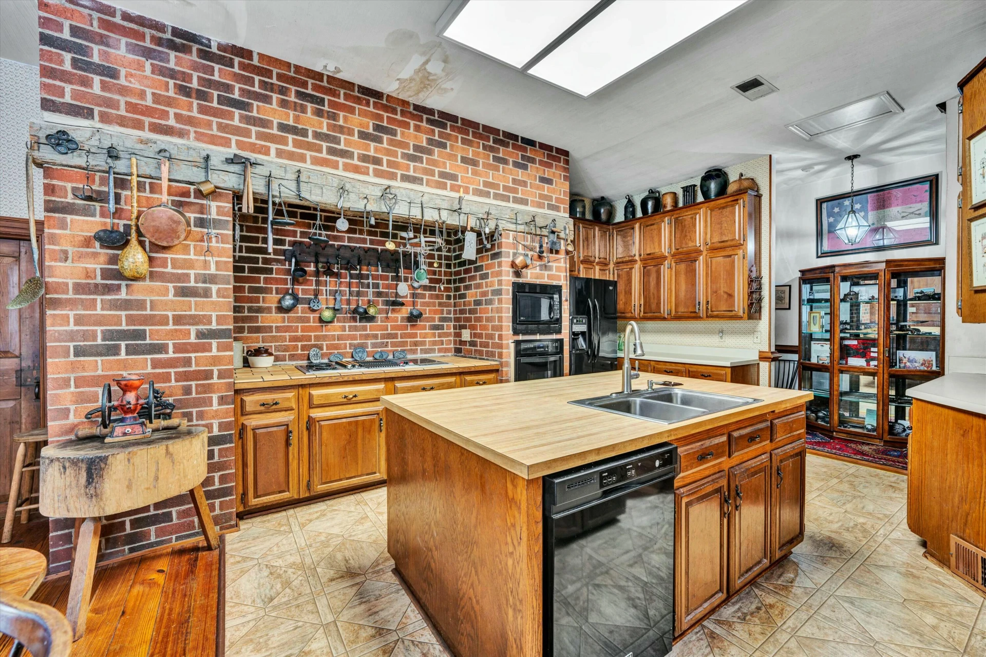 65 Lawndale ST - Photo 39