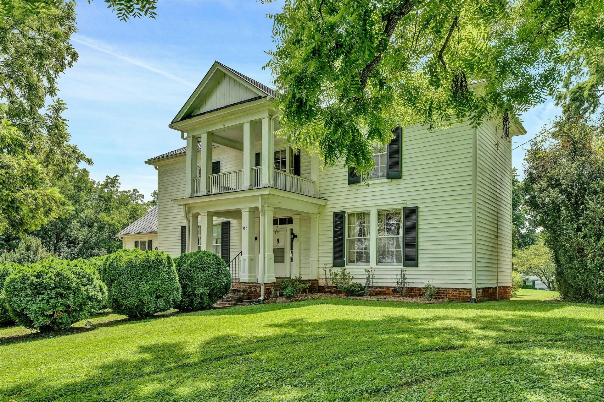 65 Lawndale ST - Photo 7