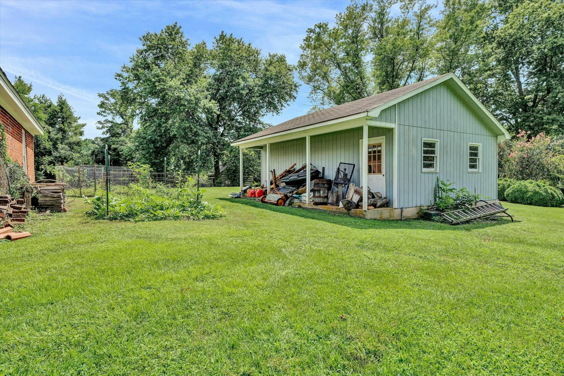65 Lawndale ST - Photo 65