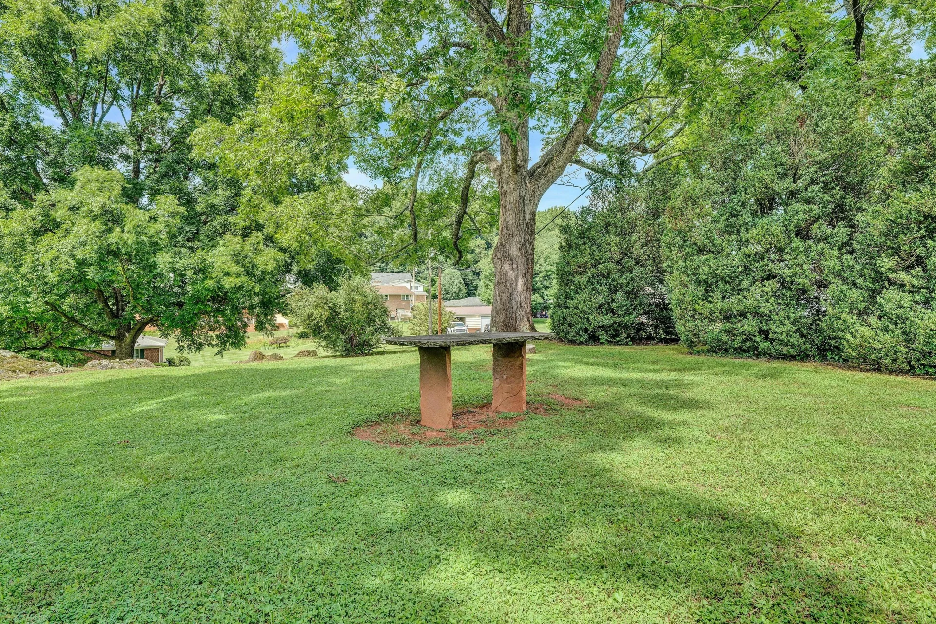 65 Lawndale ST - Photo 67