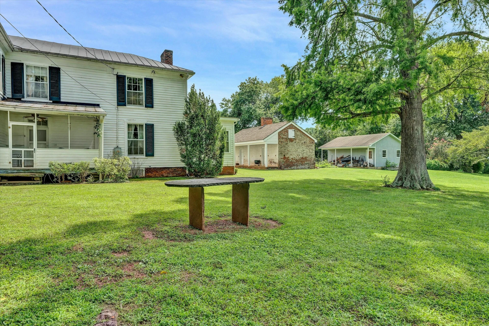 65 Lawndale ST - Photo 68