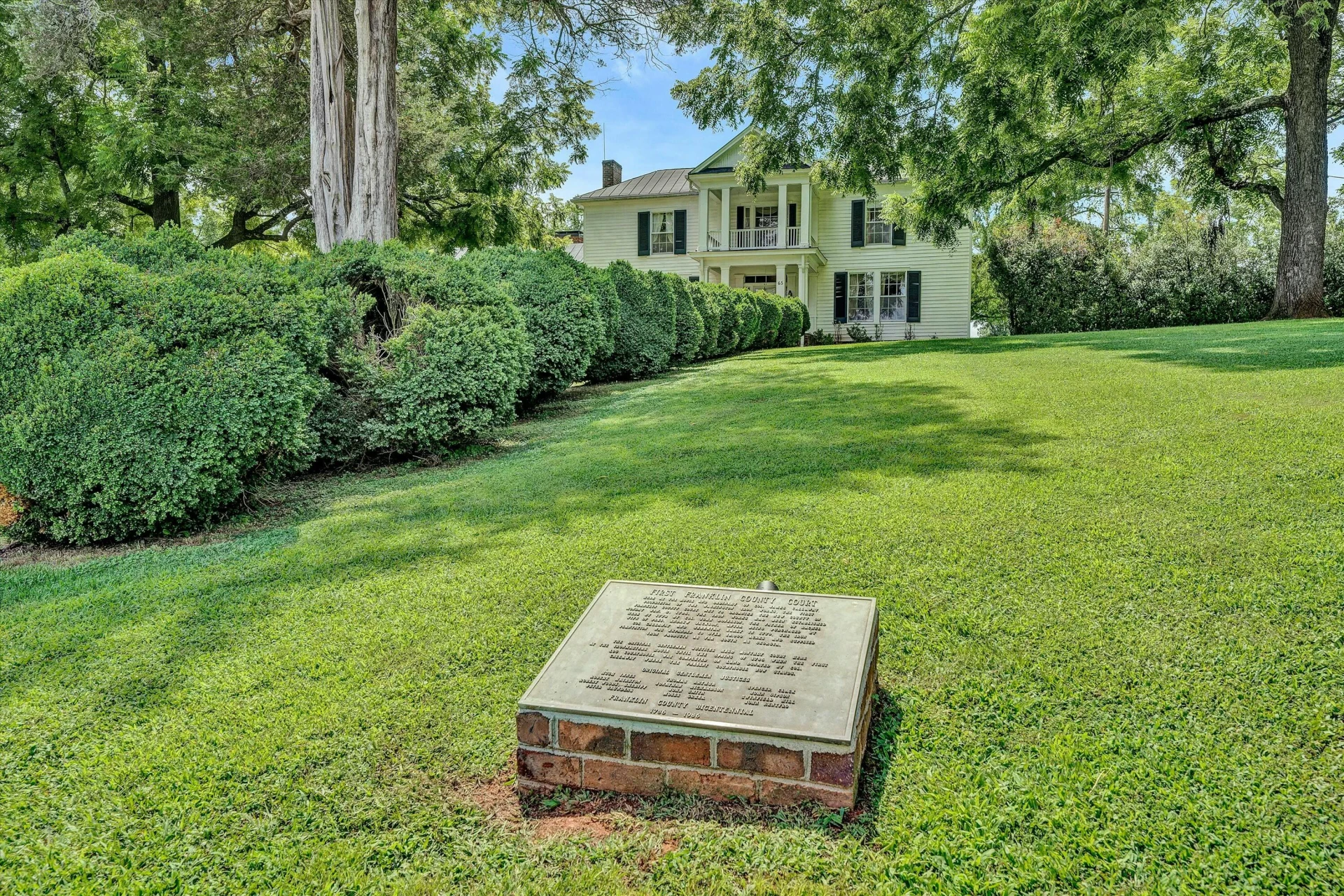 65 Lawndale ST - Photo 10