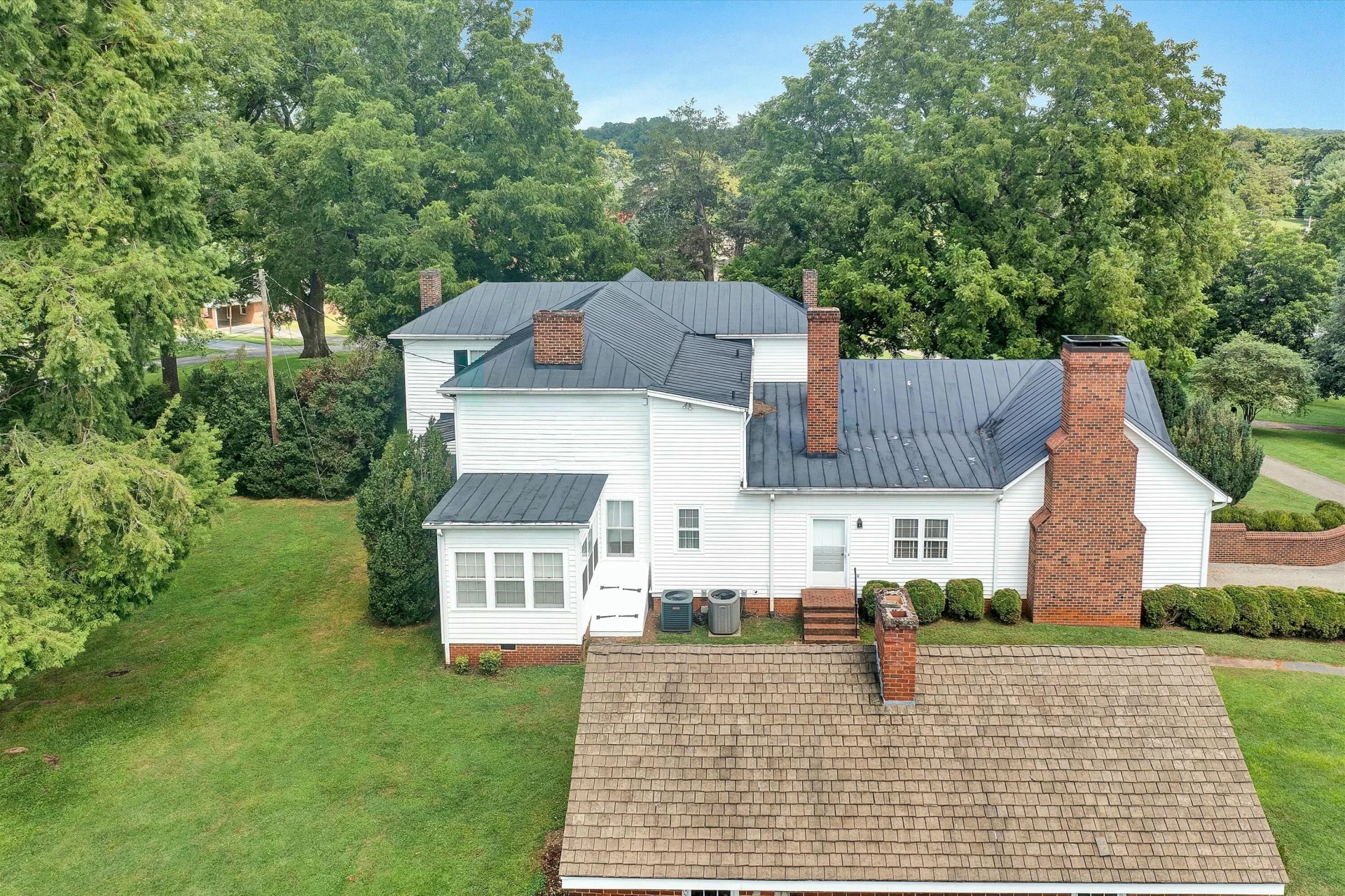 65 Lawndale ST - Photo 78