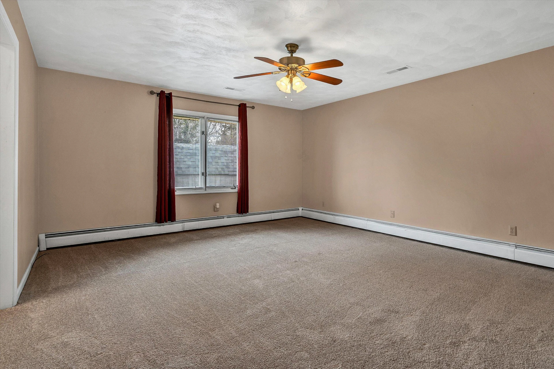 1714 ORCHARD DR - Photo 18