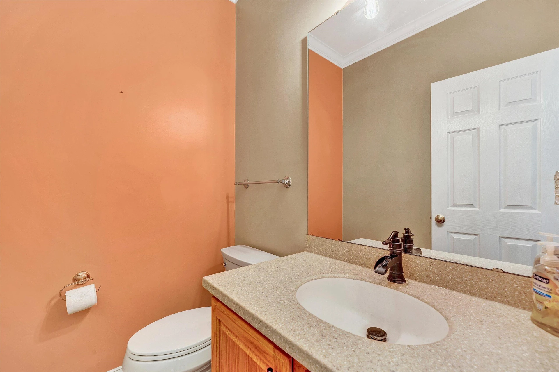 8007 Amber Wood CT - Photo 16