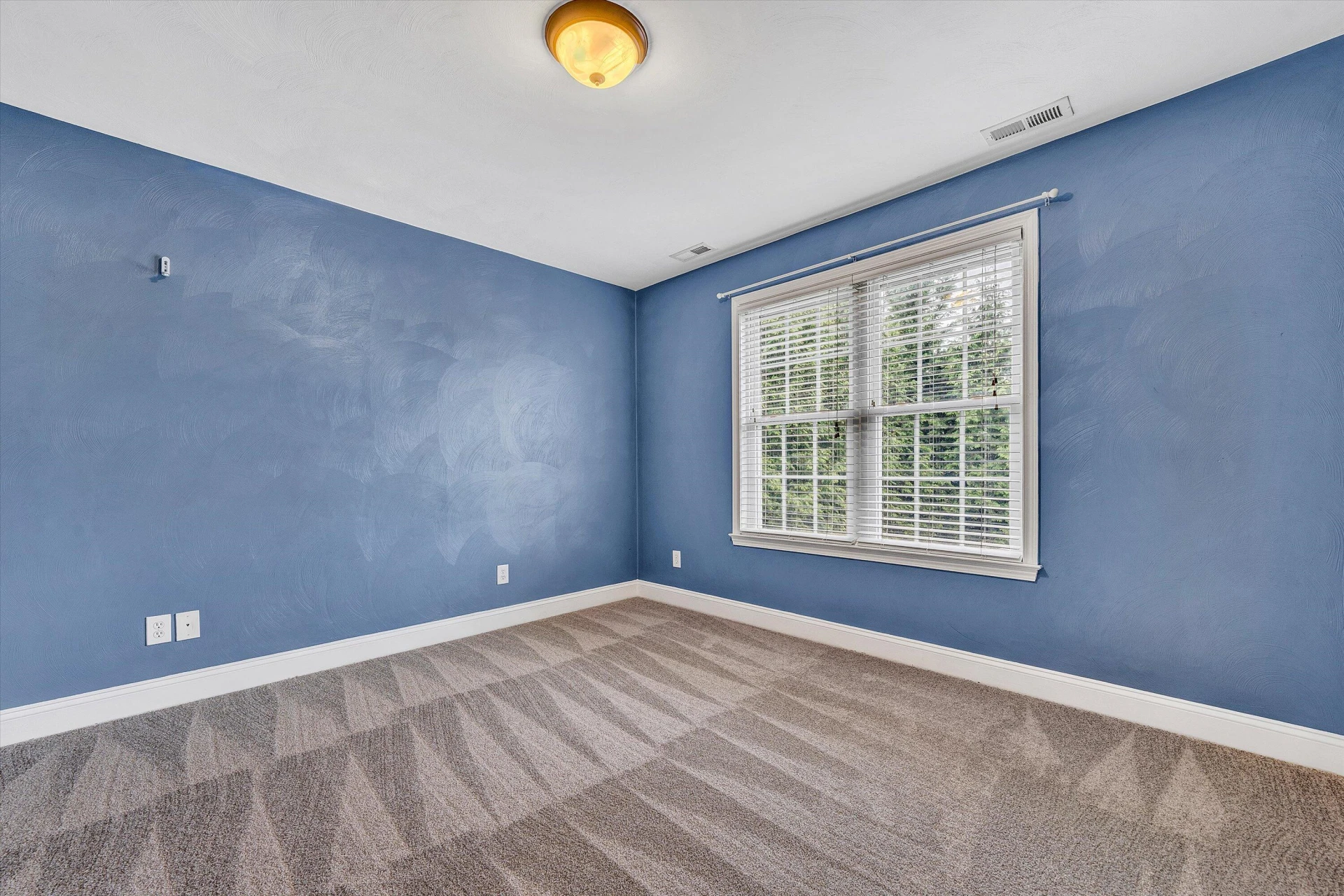 8007 Amber Wood CT - Photo 23