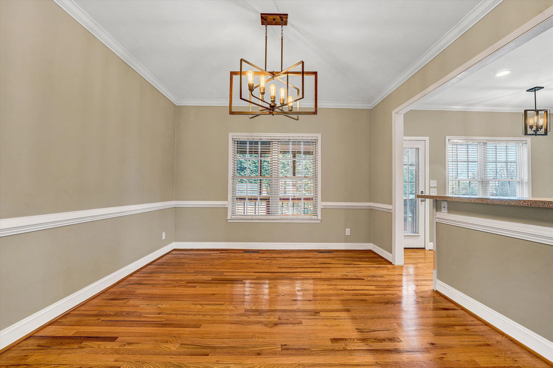 8007 Amber Wood CT - Photo 7