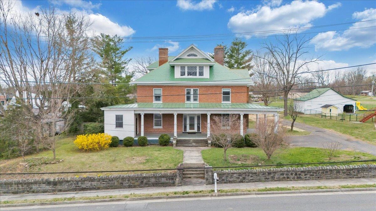13 Giles AVE - Photo 120