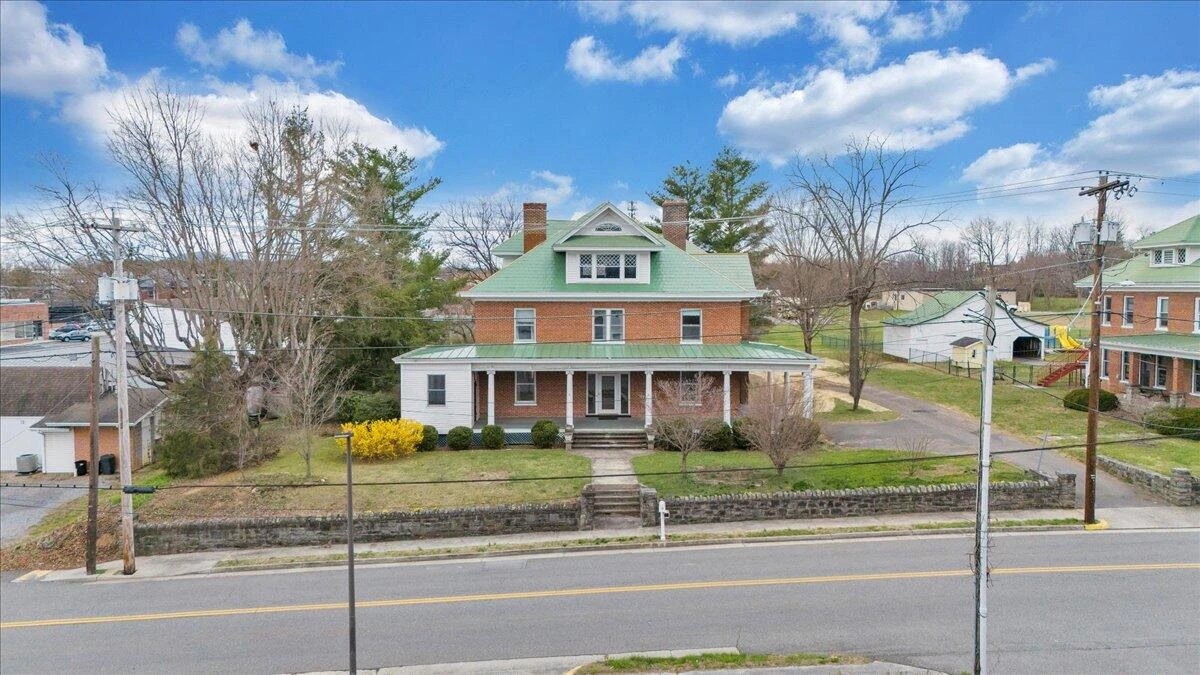 13 Giles AVE - Photo 122