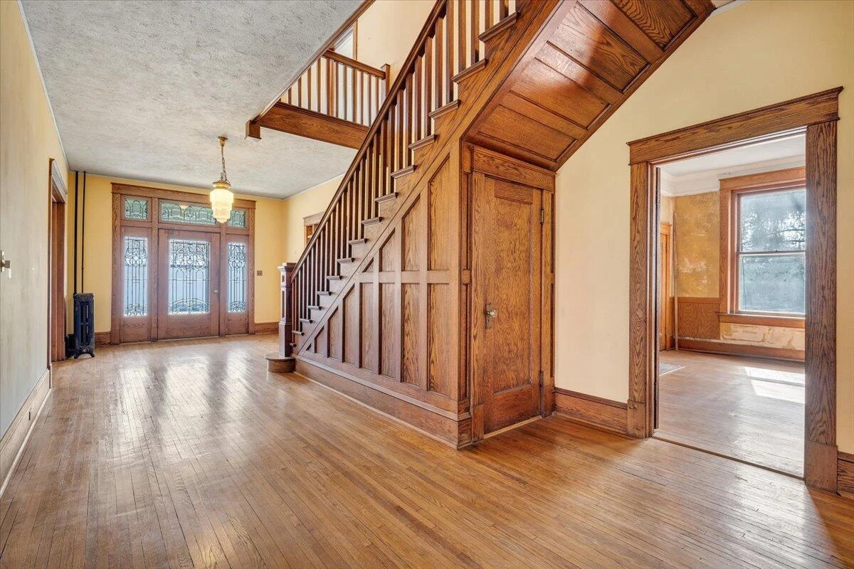 13 Giles AVE - Photo 26