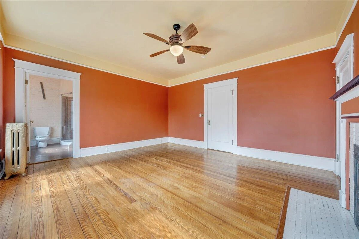 13 Giles AVE - Photo 66