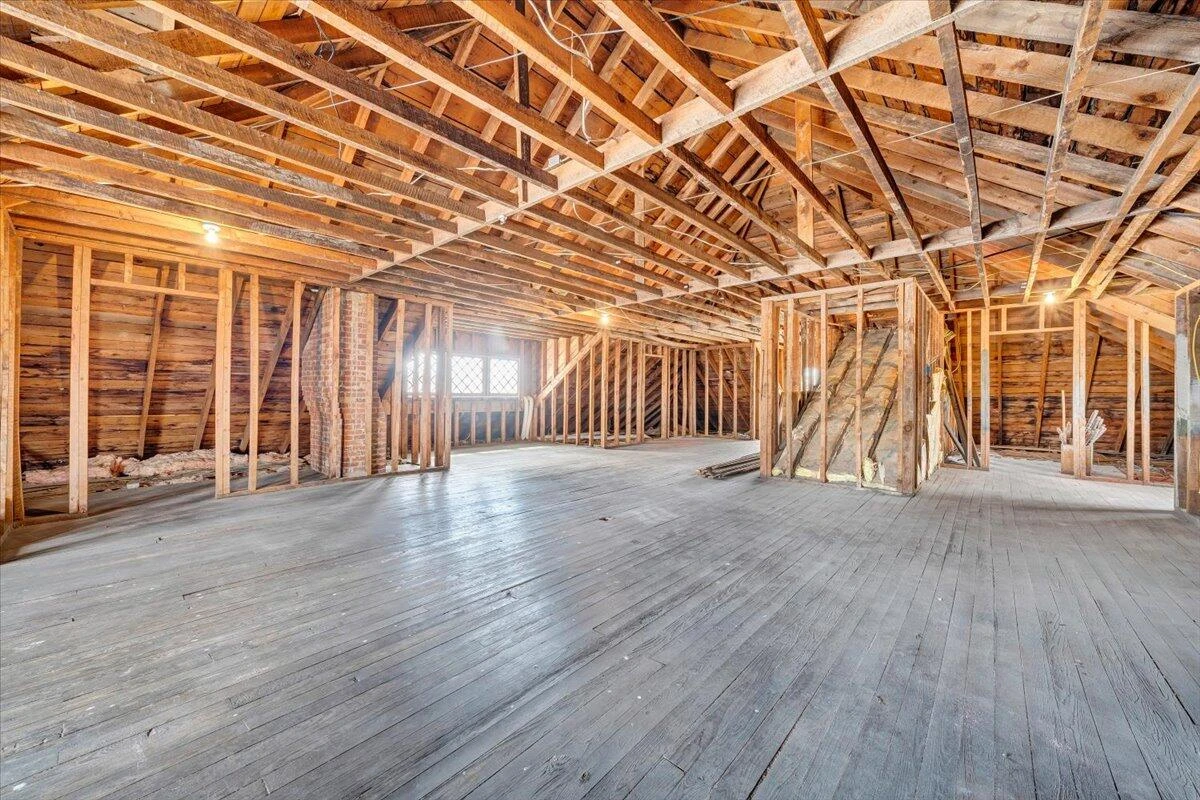 13 Giles AVE - Photo 85