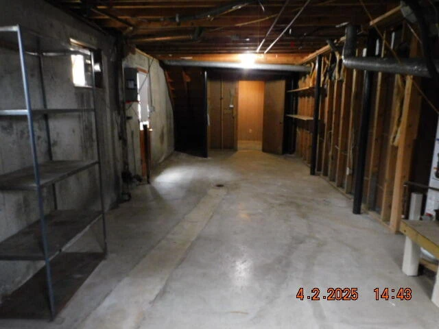 5531 Ambassador DR - Photo 11