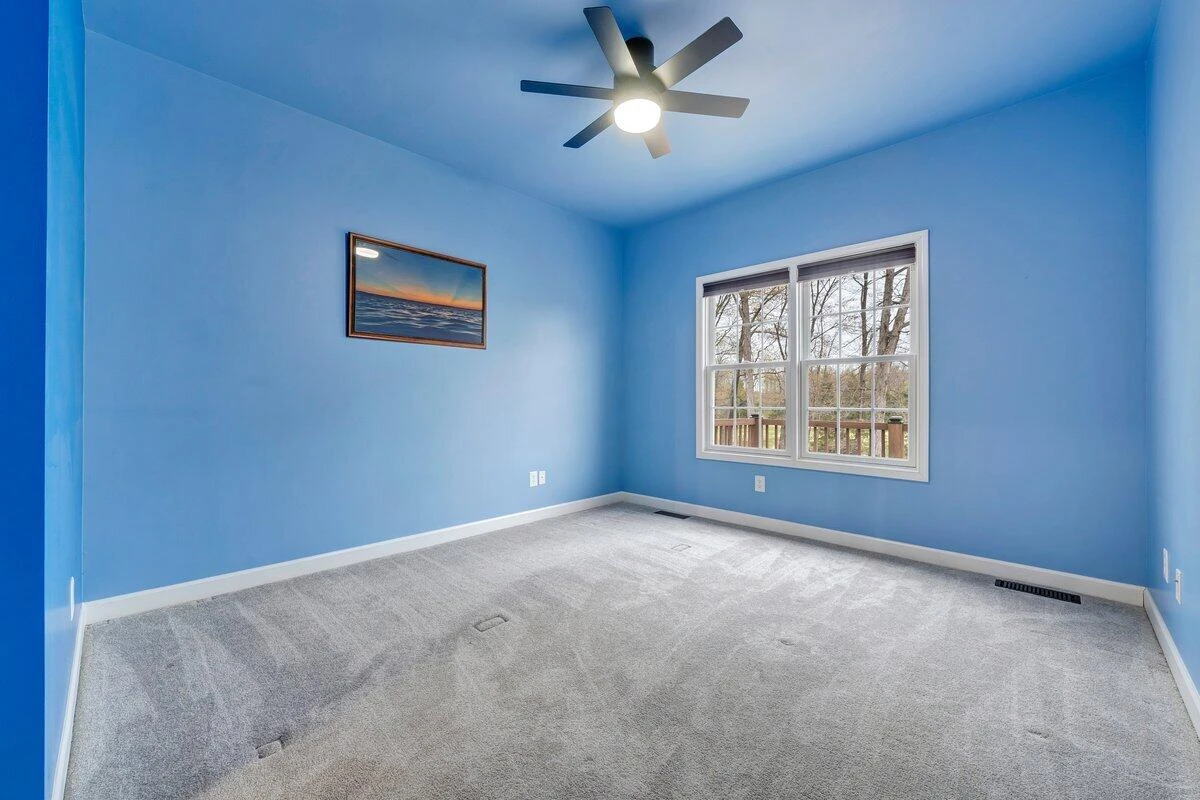1037 Joffrey DR - Photo 11