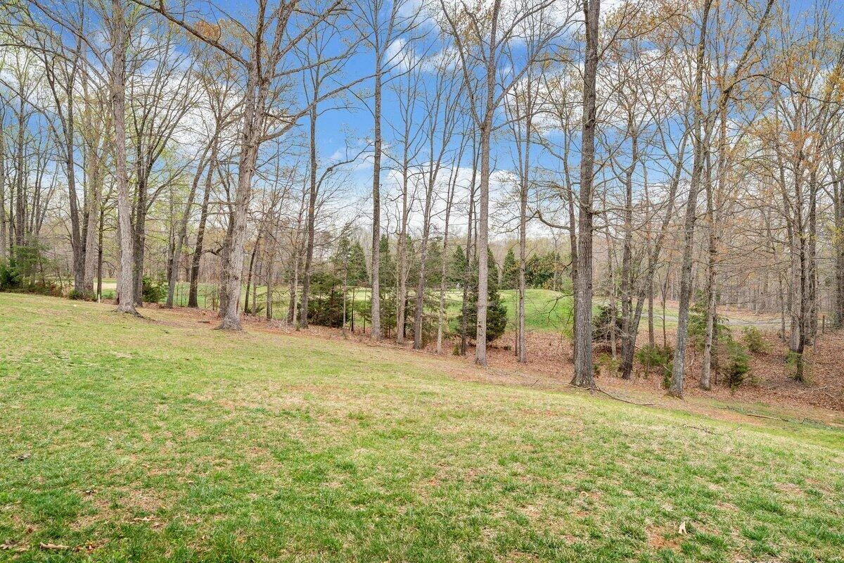 1037 Joffrey DR - Photo 25