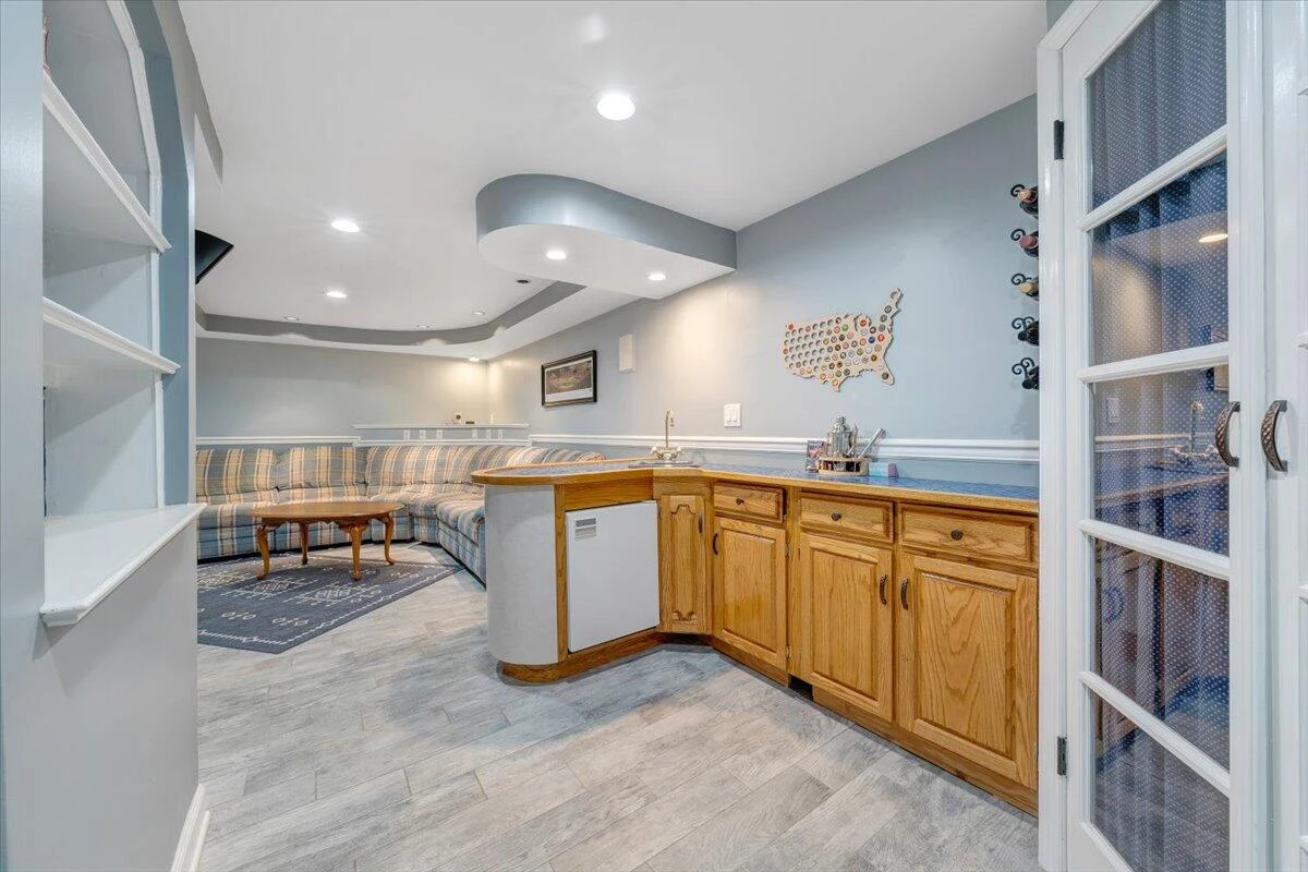 548 Holiday RD - Photo 31