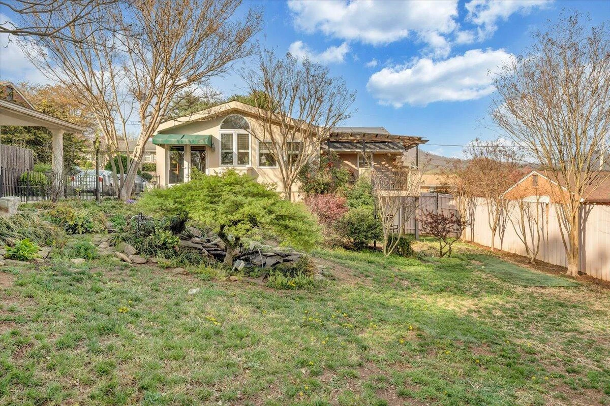 548 Holiday RD - Photo 47