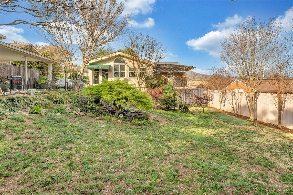 548 Holiday RD - Photo 48
