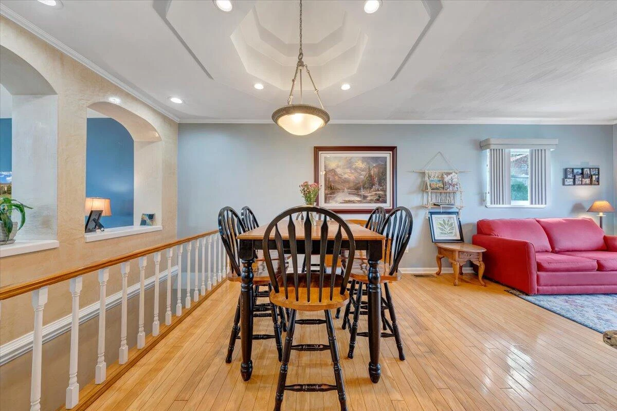 548 Holiday RD - Photo 12