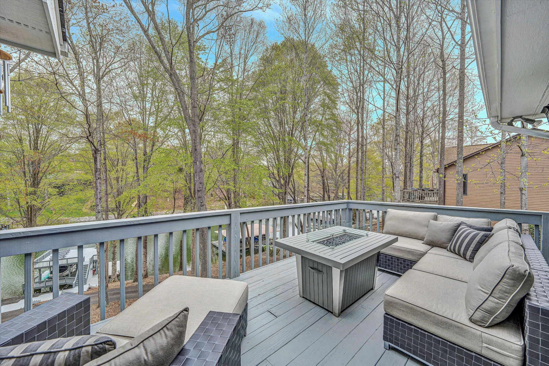 165 Channelview DR - Photo 29