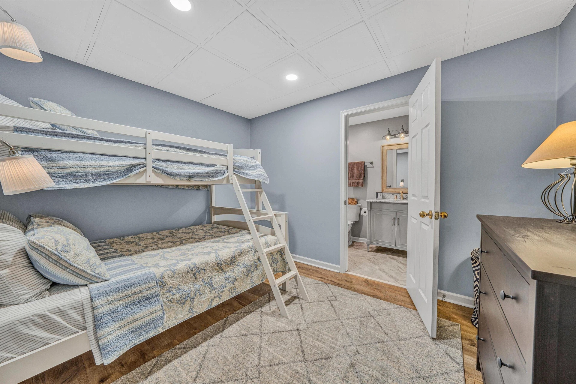 165 Channelview DR - Photo 40