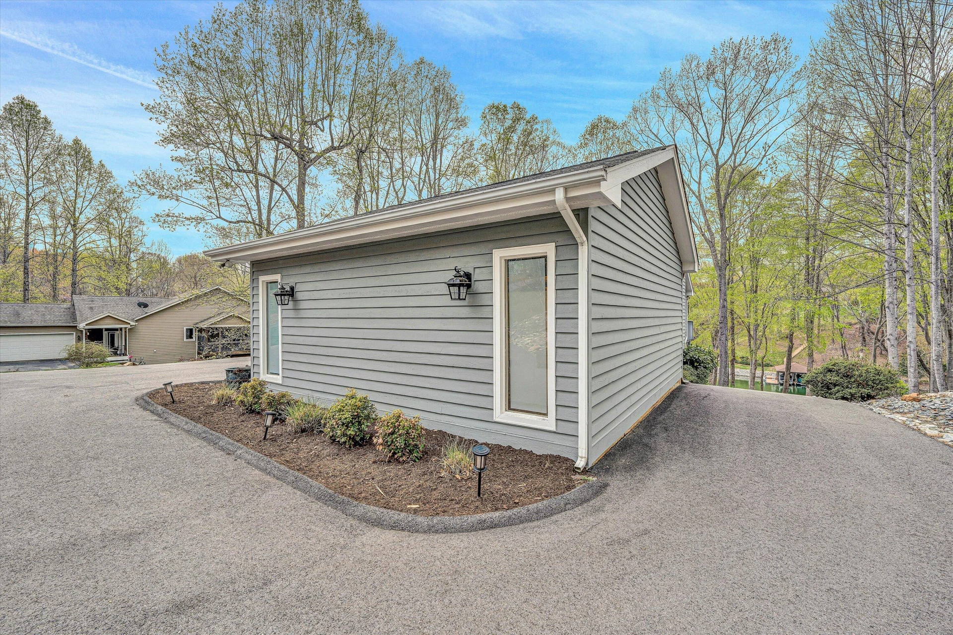165 Channelview DR - Photo 55