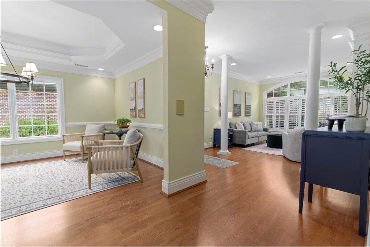 1100 Governors LN - Photo 13