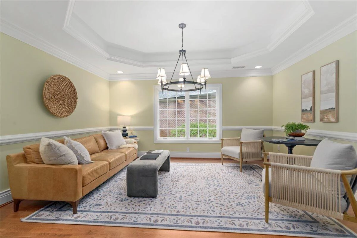 1100 Governors LN - Photo 16