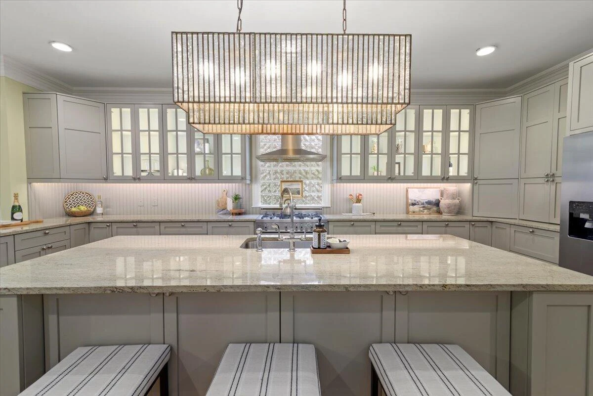 1100 Governors LN - Photo 26
