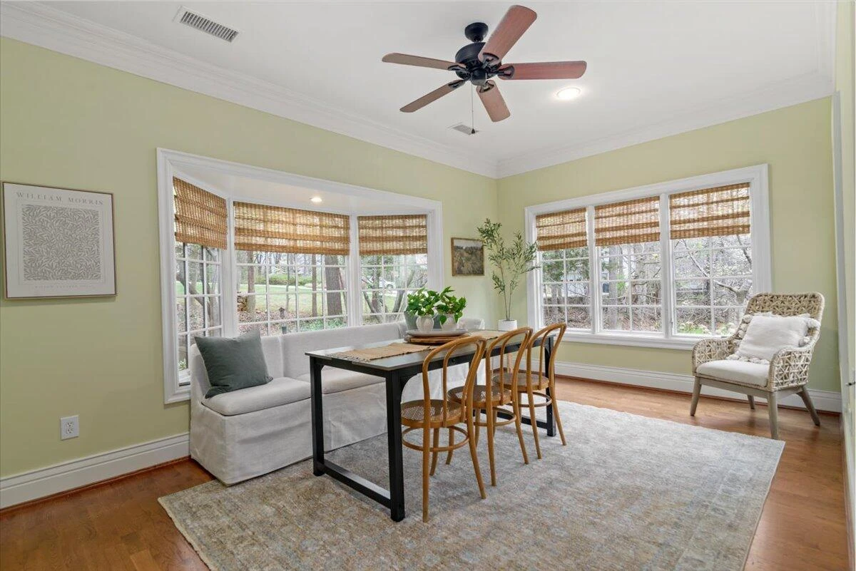 1100 Governors LN - Photo 36