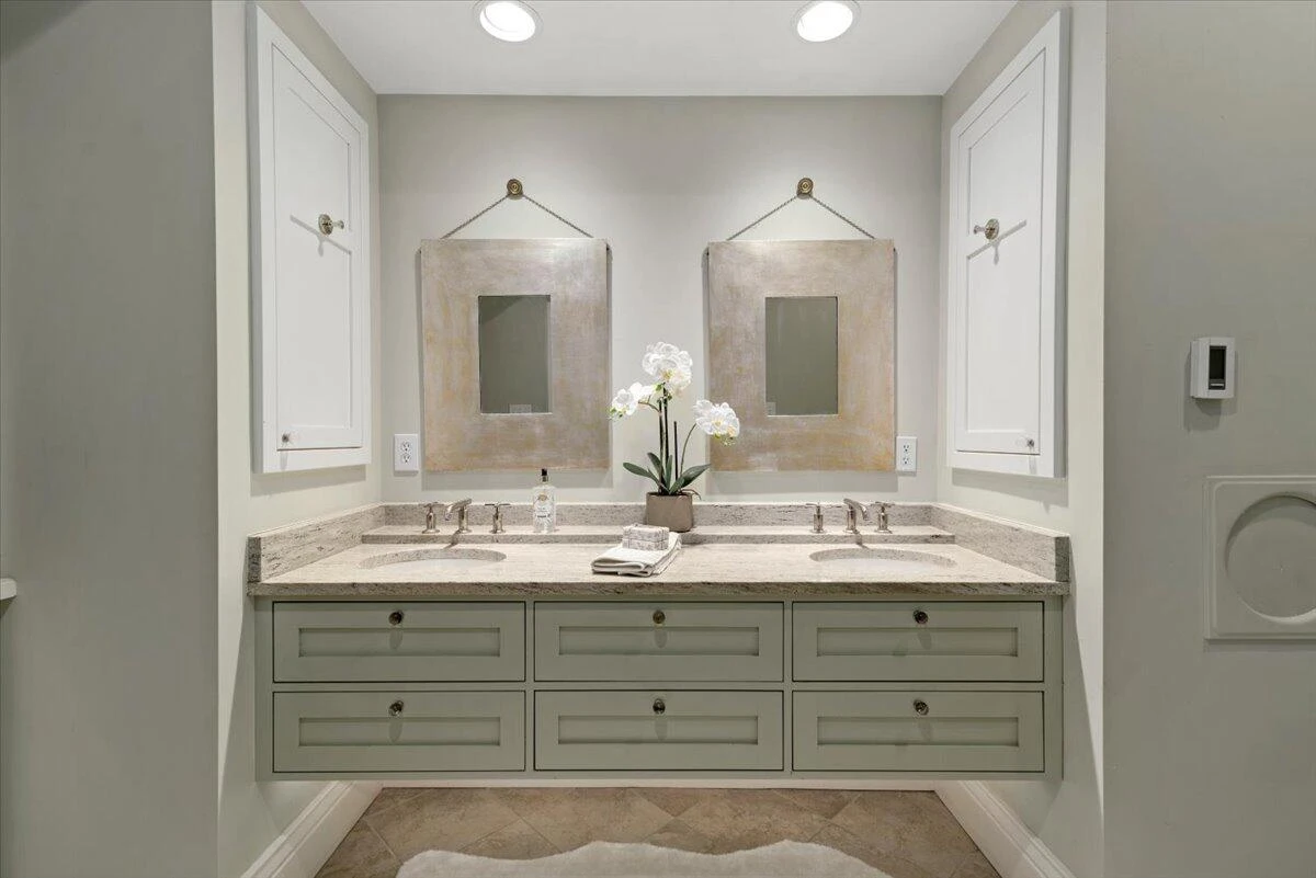 1100 Governors LN - Photo 49