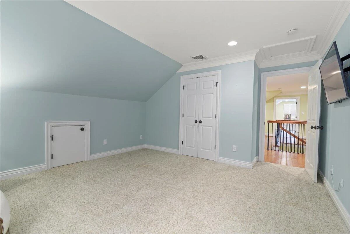 1100 Governors LN - Photo 60
