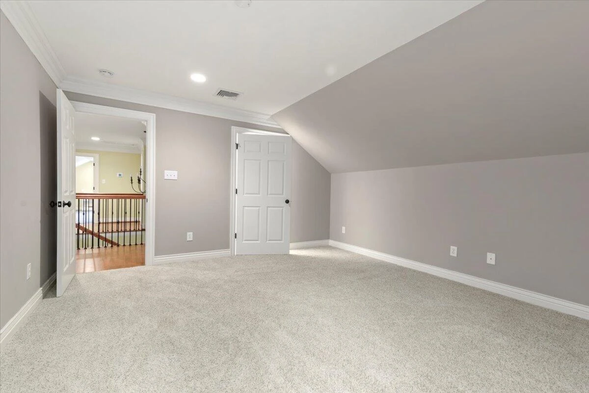 1100 Governors LN - Photo 62
